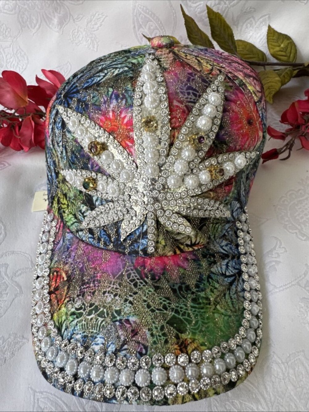 NEW COLORFUL CANADIAN LEAF SEXY BLING HAT SHINY STUDS PEARLS JENNIFER & CO